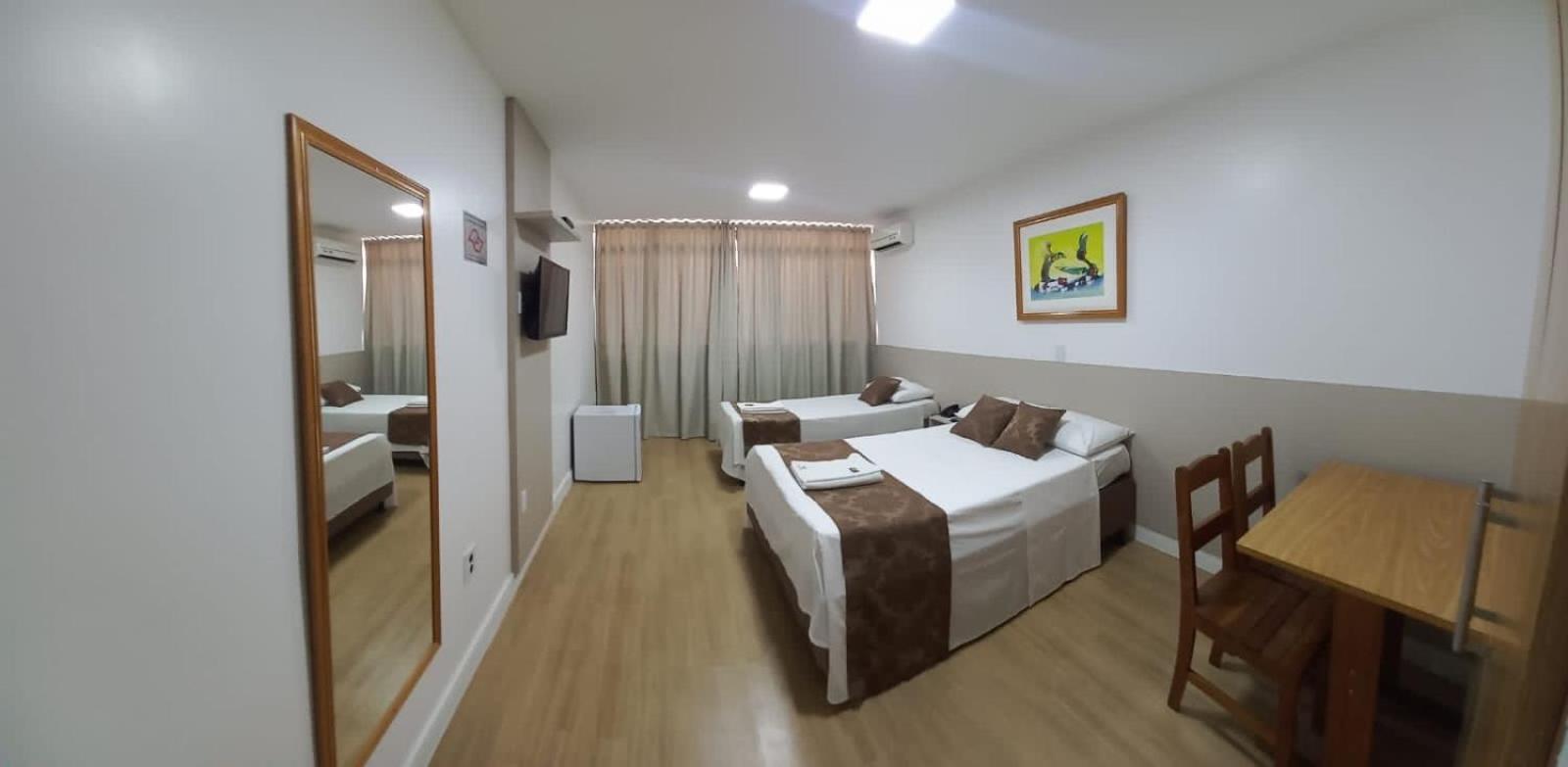 Max Hotel Нуклео-Бандейранти Экстерьер фото