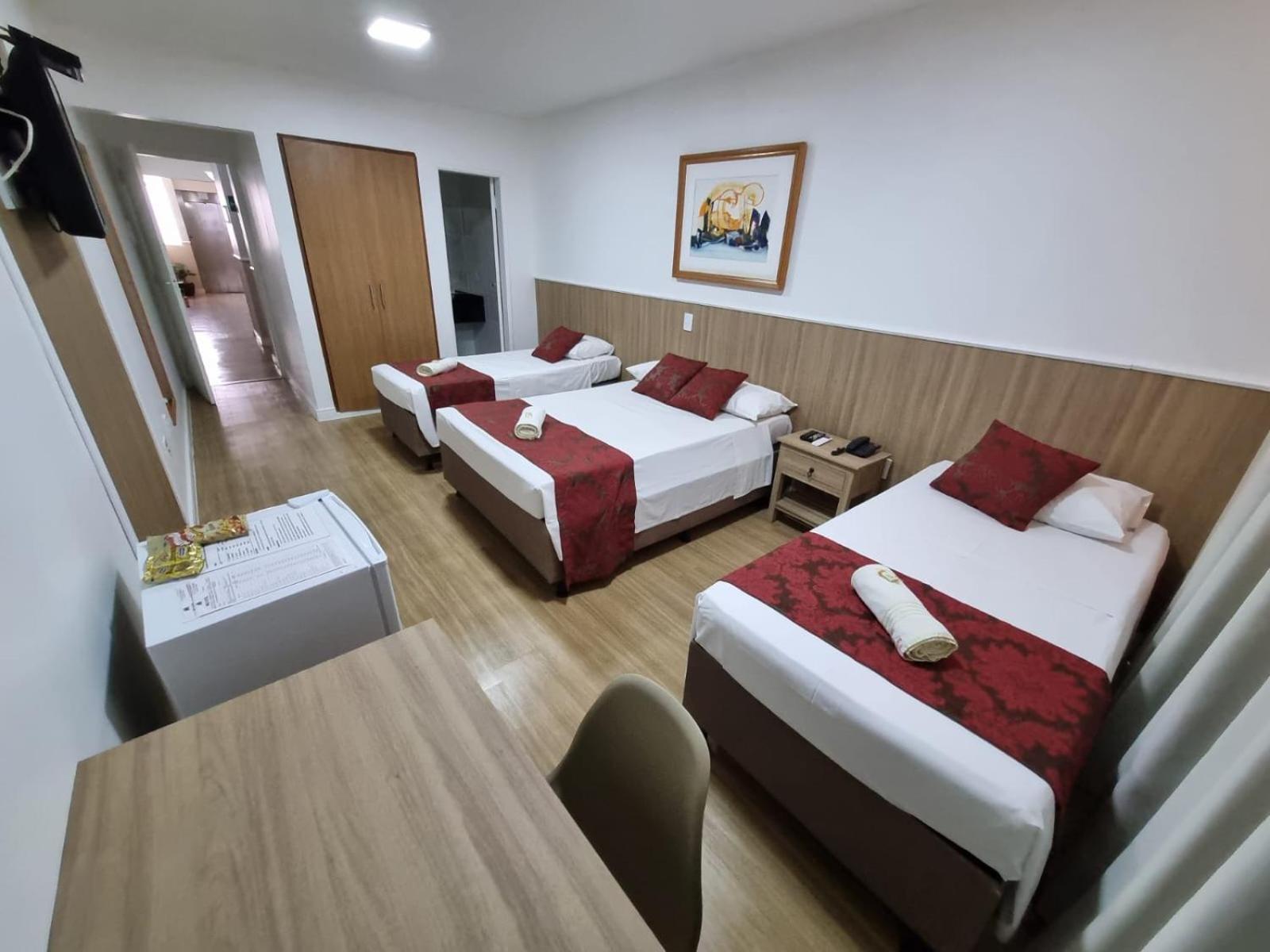 Max Hotel Нуклео-Бандейранти Экстерьер фото