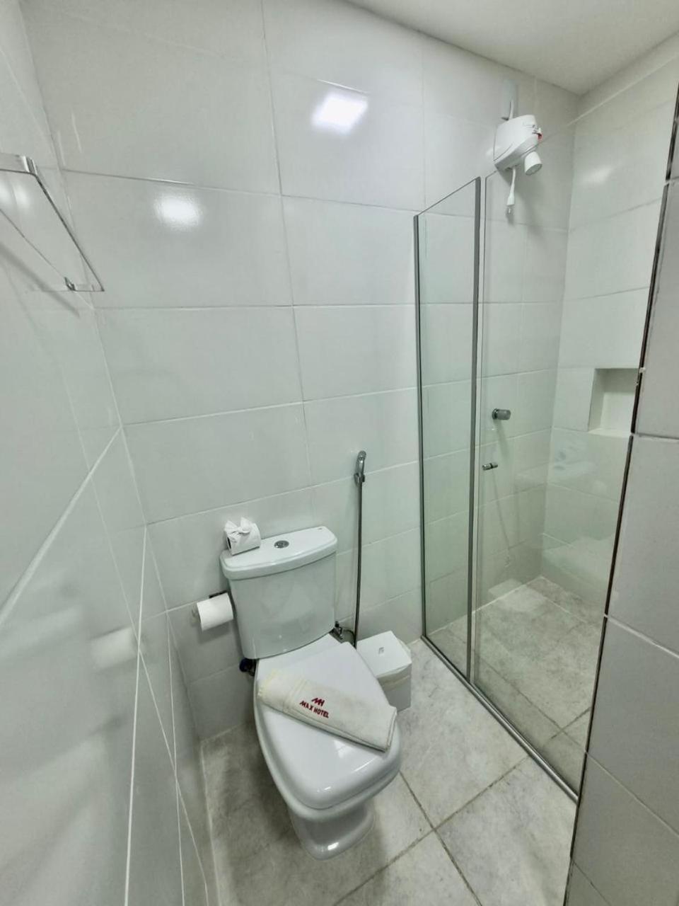 Max Hotel Нуклео-Бандейранти Экстерьер фото