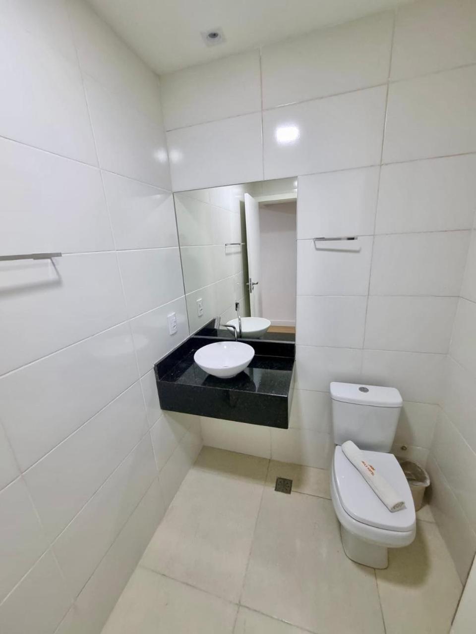 Max Hotel Нуклео-Бандейранти Экстерьер фото